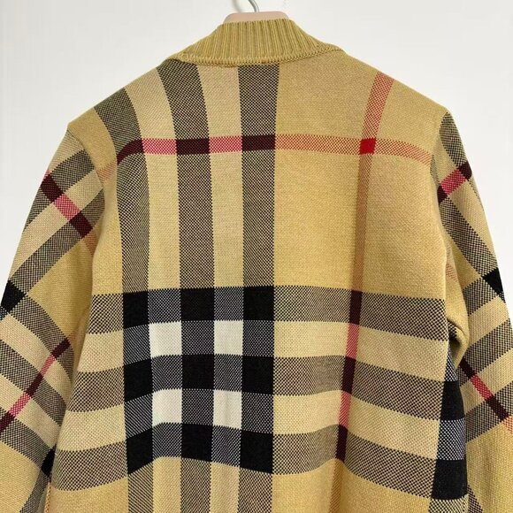 Burberry Vintage Check V-neck cardigan - Picture 10 of 12
